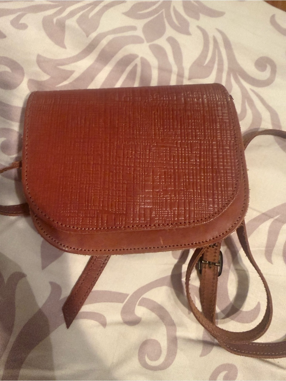 Classic Brown Crossbody Leather handmade Bag - Vintage-Inspired